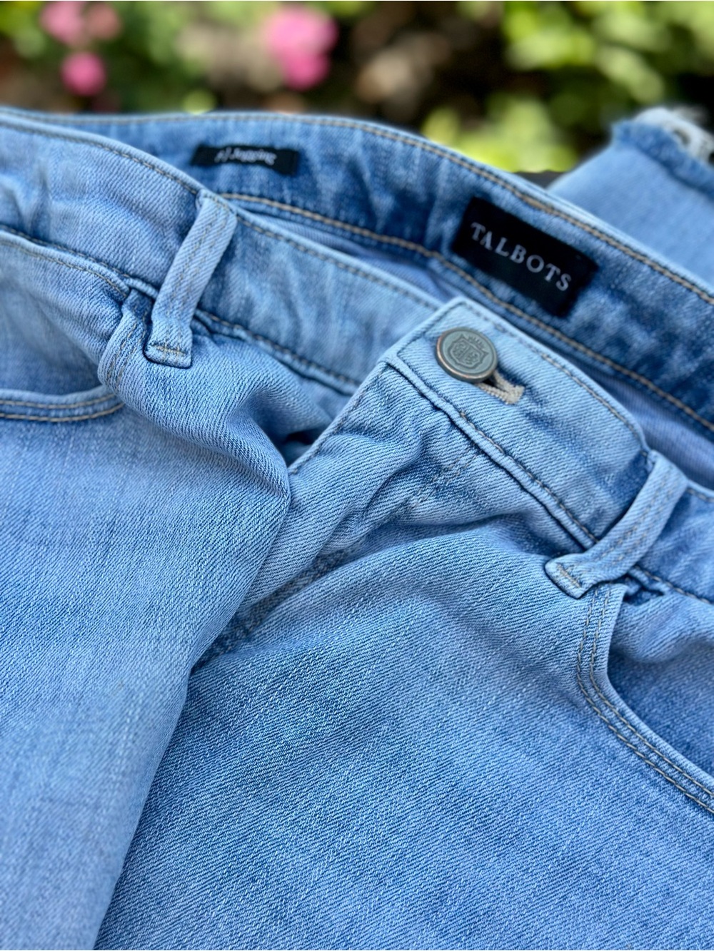 Talbots 5 Pocket Jeggings Size 8 Light Wash Stretch Denim Jeans - Picture 2 of 7